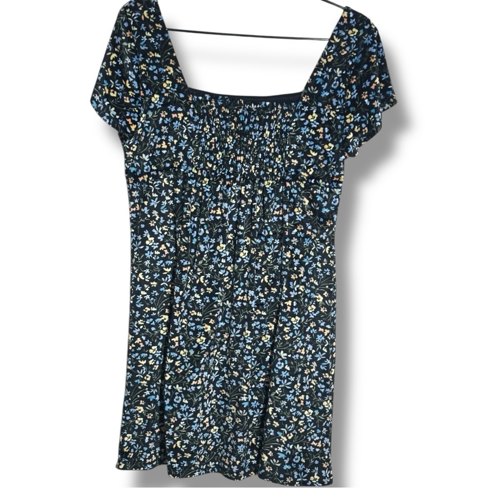 Planet Gold Black Small Floral Print Velvet Short Cap Sleeves Flared Mini Dress - Picture 14 of 15